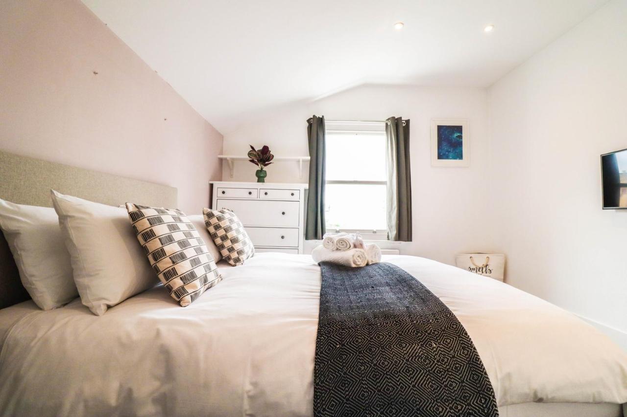 Modern & Spacious 1 Bedroom Clapham Junction Flat London Exterior photo